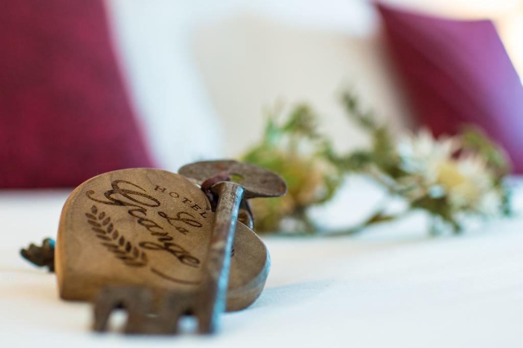 Hotel La Grange - Animal Chic Hotel Courmayeur Exterior photo